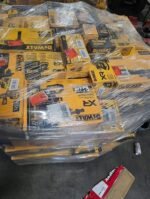 Dewalt tools pallets - Image 4