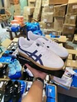 Authentic trainers - Image 4