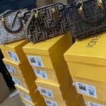 Woman bags & purse pallets - Image 4